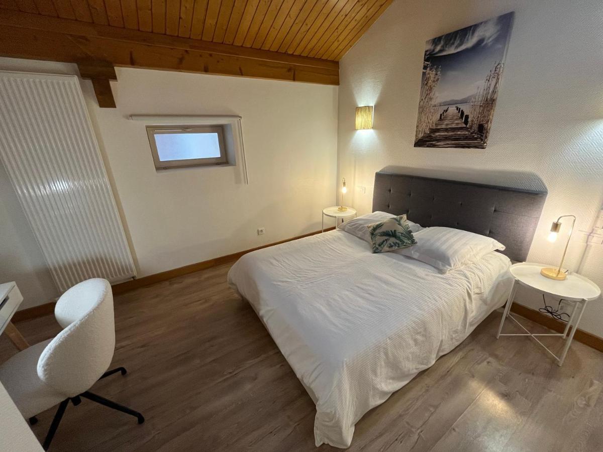 Le Caladois Apartment Villefranche-sur-Saone Luaran gambar